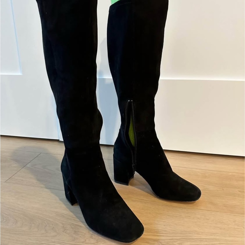 Elegant Black Knee-High Women's Boots